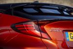 Toyota C-HR Hybrid Orange Edition 2019 года (UK)